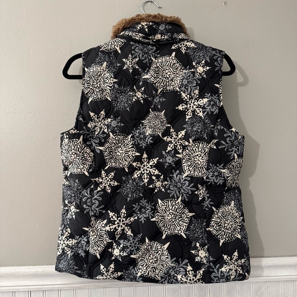 Eddie Bauer Women’s Snowflake Pattern Down Puffer Vest Faux Fur Collar Medium - Picture 2 of 9